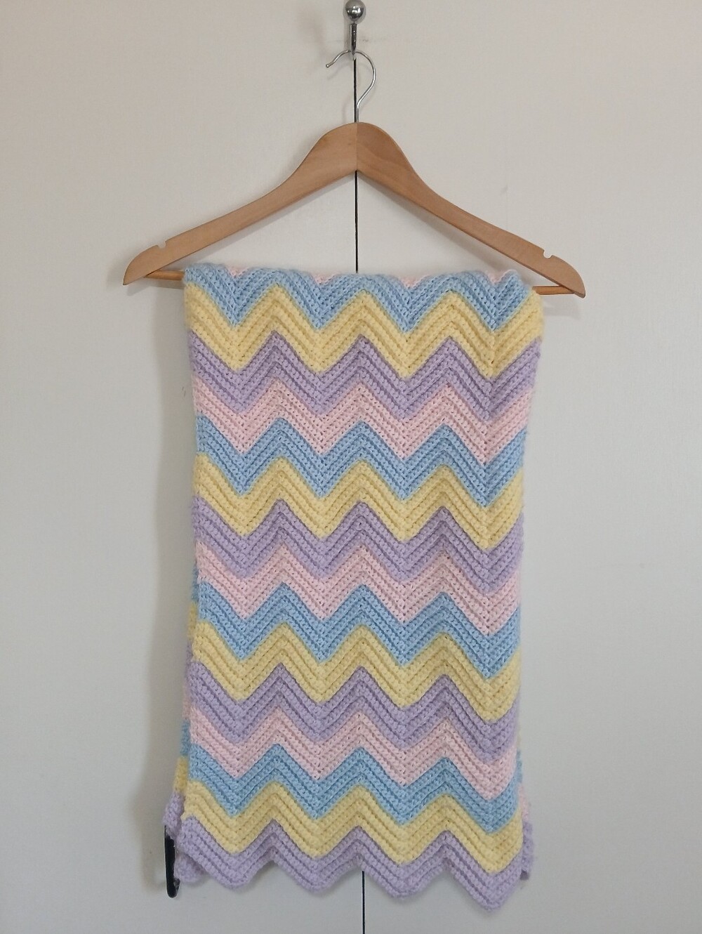 Handmade Crochet Pastel Chevron Baby Blanket Pastel Ripple Afghan 48x28